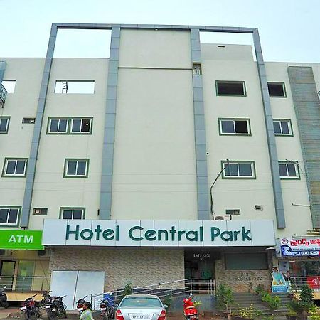 Hotel Central Park Ongole Exteriör bild